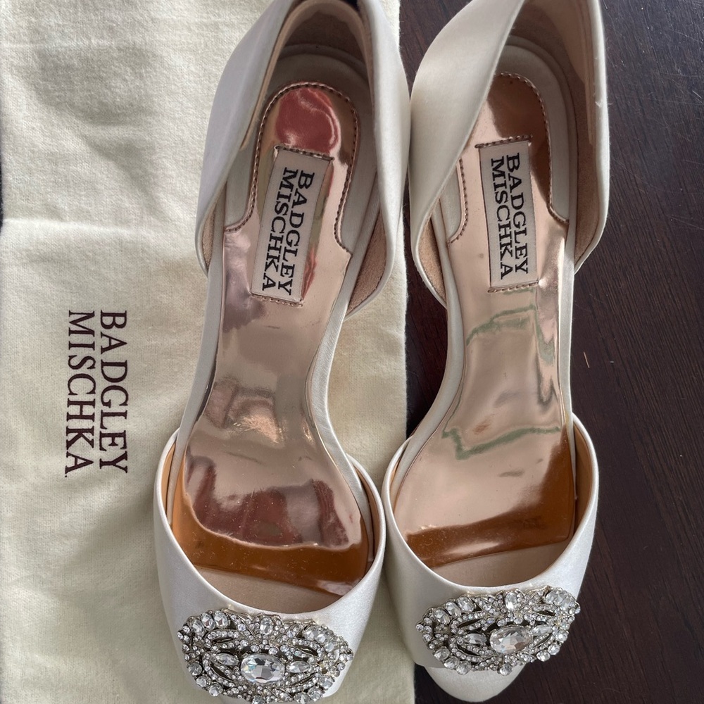 Badgley Mischka Cream Heels with Crystal Embellishment and Peep-Toe Design
